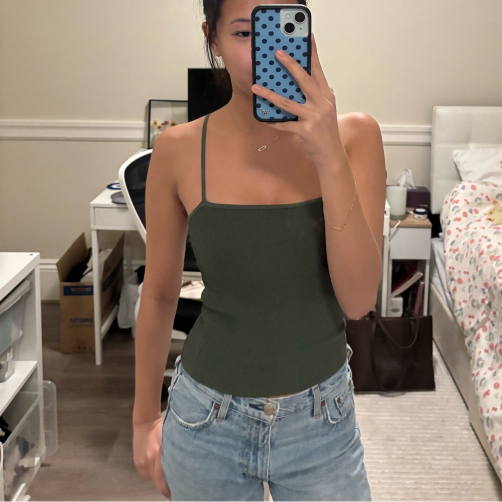 Aritzia green sculpt knit tank